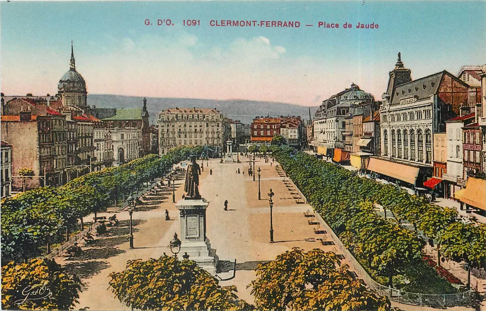 Clermont-Ferrand — Place de Jaude — G. D'O. 1091 - Awers