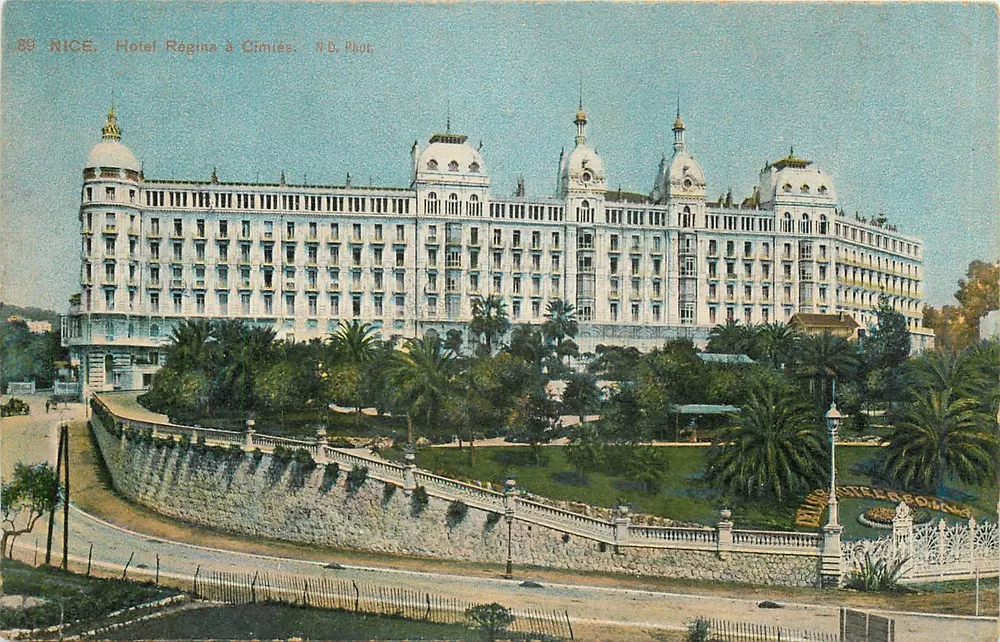 Hotel Régina em Cimiez — Nice — N.B. Phot. - Frente