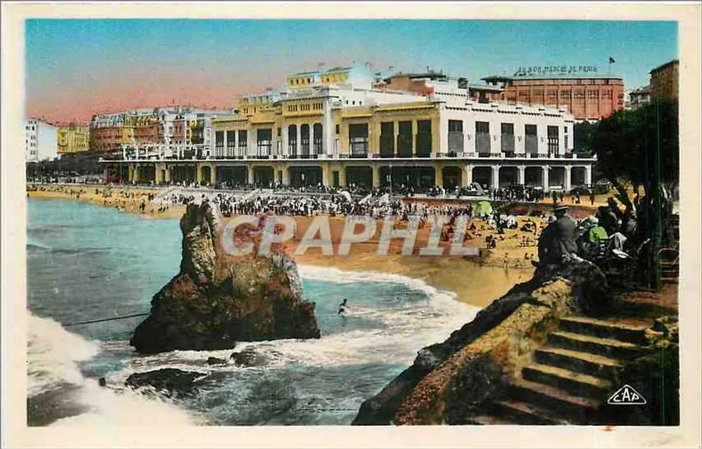 Biarritz - A Praia diante do Cassino — editor C.A.A. n°7 - Frente