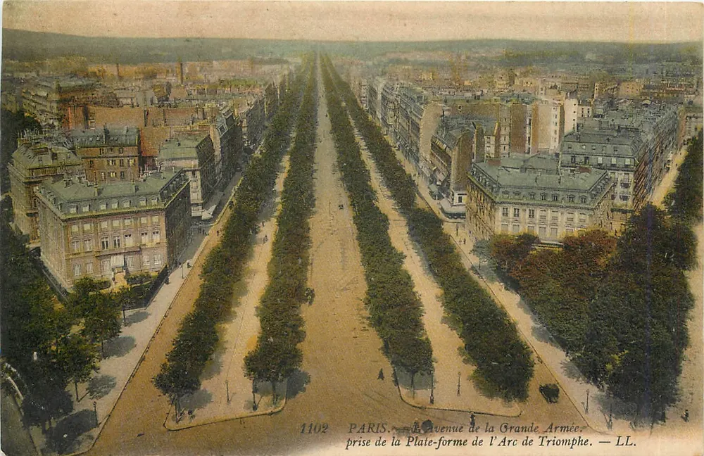 Paris — Avenue de la Grande Armée — Einnahme der Place de l'Arc de Triomphe — LL. — n° 1102 - Vorderseite