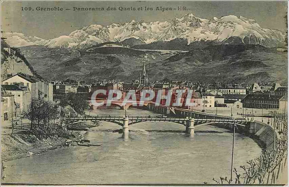 Grenoble — Panorama des Quais et les Alpes — E.R. - Recto