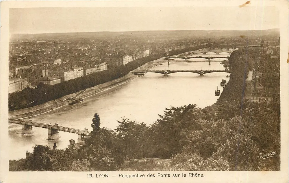 LYON — Perspectiva dos Pontes sobre o Rio Rhône — Reivax - Frente