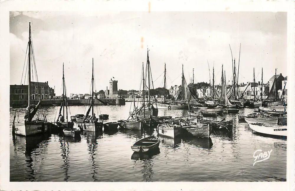 Les Sables-d'Olonne — Un joli coin du Port — Éditions Gaby - Recto