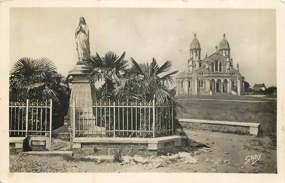 ला रोच-सर-यॉन - सेंट-कोर और विरजिन मारी की प्रतिमा - एडिशन्स गैबी - आगे