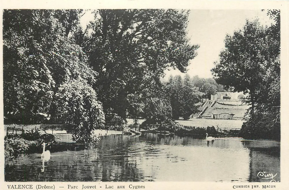 Valence (Drôme) — Parc Jouvet — See der Schwäne — Combier Imp. Macon - Vorderseite