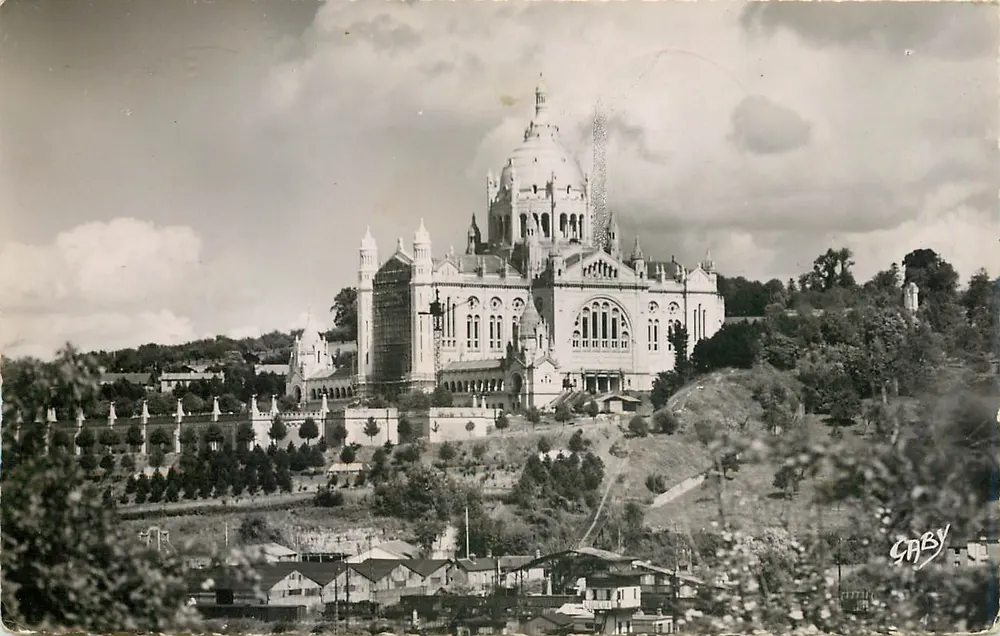 A Basílica do Sagrado Coração — Lisieux (Calvados) — Edições Gaby - Frente