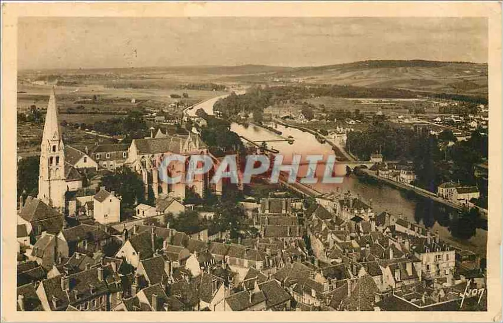 Auxerre (Yonne) — Vista panorâmica — Les Éditions d'Art Marval, n°333 - Frente