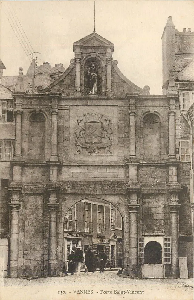 VANNES - Porta Saint-Vincent — editor G. P. Épicerie, n° 150 - Frente