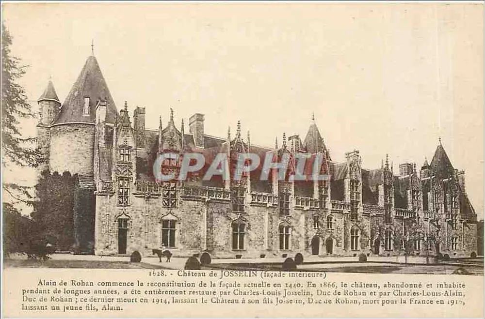 Castelo de Josselin — fachada interna — Laurent-Nel, Rennes - Frente