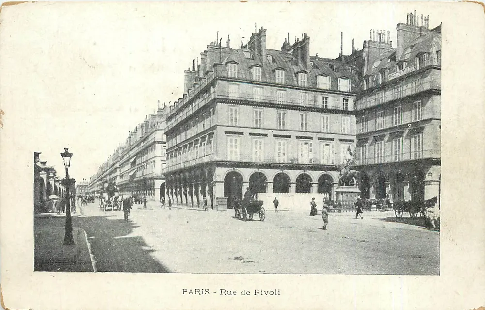 Paris - Rue de Rivoli — vista da praça com estátua equestre — editor não identificado - Frente