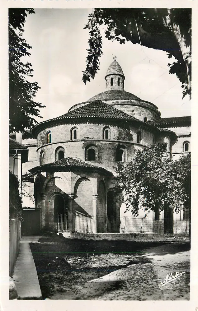 Souillac (Lot) — A Igreja Abbatial (século XII) — Estilo Romano-Byzantino — Edição NARBO - Frente
