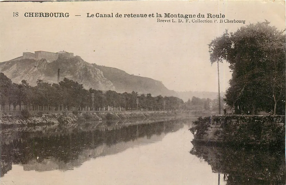 Cherbourg — Der Speicherkanal und der Berg Roule — Patent L. D. F. Sammlung P. B Cherbourg - Vorderseite