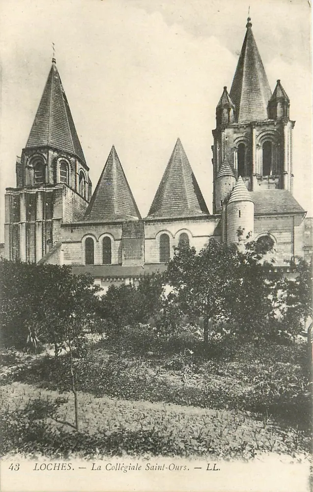 Loches — A Colegiada de São Ursinho — LL. n°43 - Frente