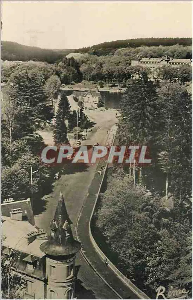 Bagnolles-de-l'Orne — Vue prise du Roc au Chien — Édit. d'Art « Rêma » - Recto