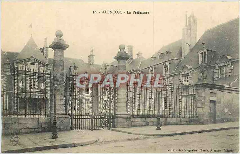 Alençon - A Prefeitura — Casa dos Magistrados Rénens, Alençon, editor - Frente
