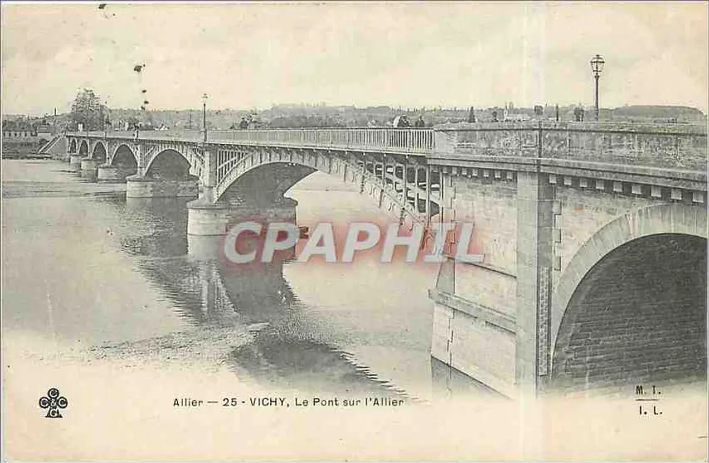 Vichy — De Brug over de Allier — M. I. L. - Voorkant