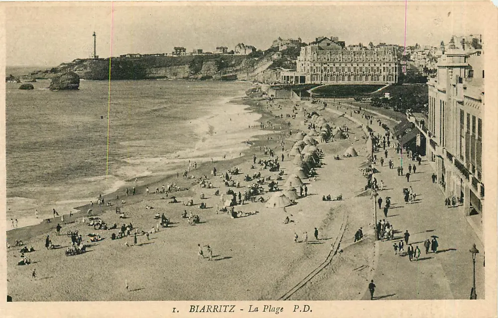 Biarritz — Plaża — widok panoramiczny plaży i budynków wybrzeżnych — P.D. (Pierre Douard) - Awers