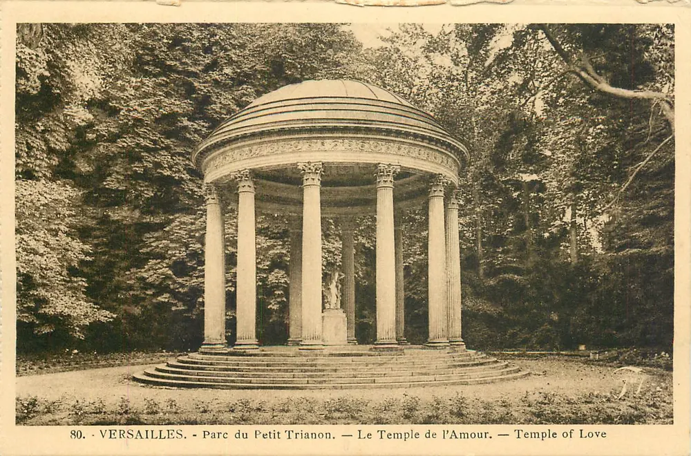 Versailles - Parc du Petit Trianon - Le Temple de l'Amour — Temple of Love - Recto