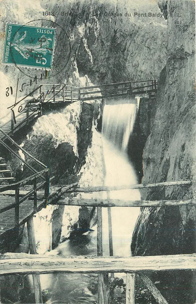 Gorges do Pont Baldy — vista do ponte e cachoeira — editor não identificado, n° de série 1613 - Frente