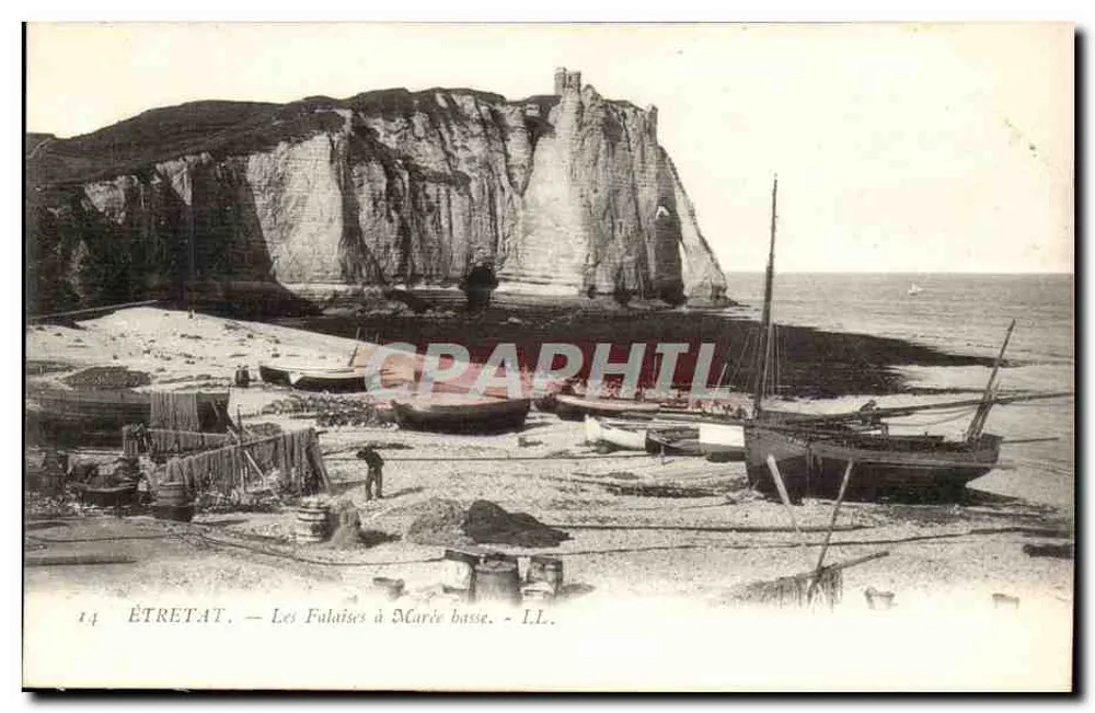 ÉTRETAT — As Falésias com Maré Baixa — LL. - Frente