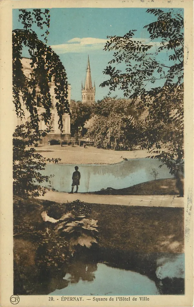 ÉPERNAY — Plac Urzędu Miasta — Wydawnictwo Artystyczne OR - Awers