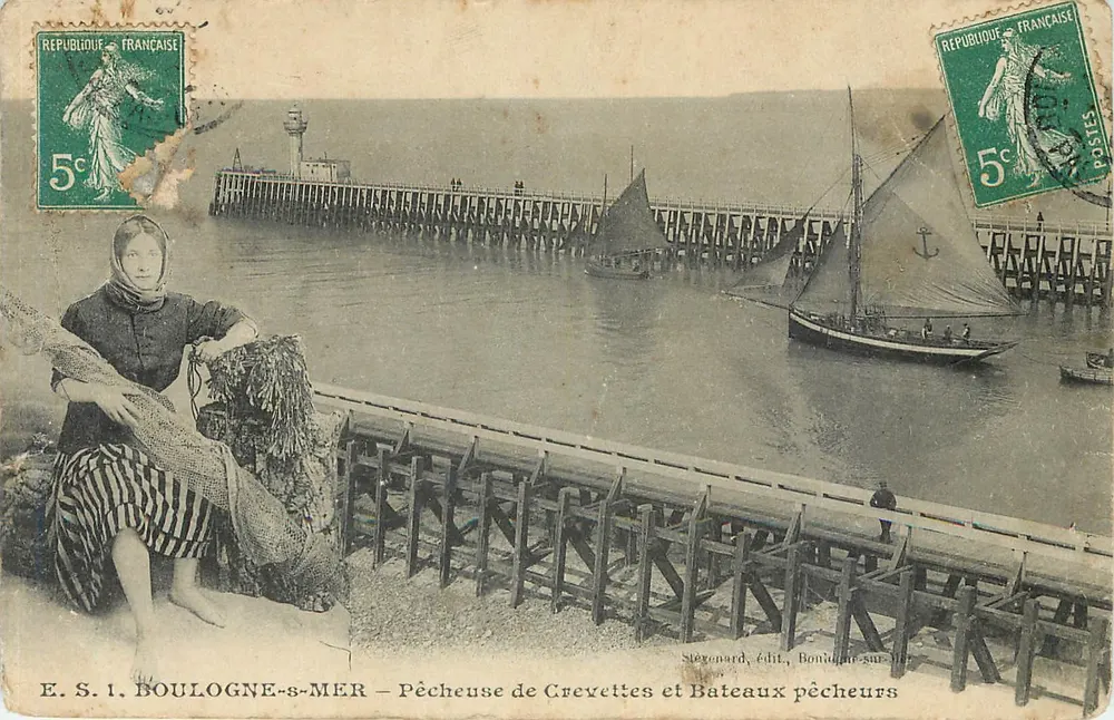 Boulogne-sur-Mer — Krebserfischerin und Fischerboote — Stegenard, Verlag, Bonnigues-sur-Mer - Vorderseite