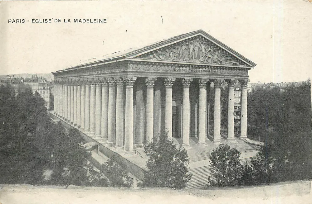 Paris - Igreja da Madeleine — vista da fachada clássica com colunatas — número de série não visível - Frente