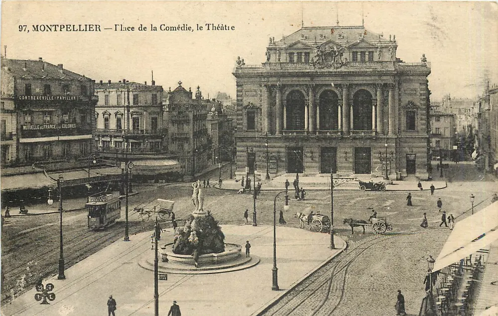 Montpellier — Place de la Comédie, le Théâtre — Contrexeville-Pavillon - Recto
