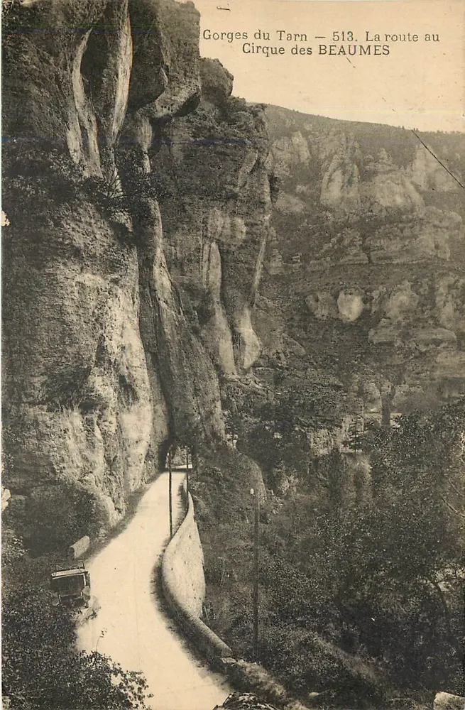 Gorges du Tarn — 513. La route au Cirque des BEAUMES - Recto