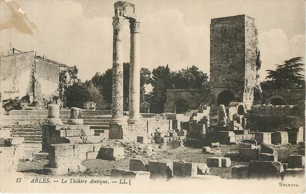 Arles — O Teatro Antigo — Selecta, n°17 - Frente