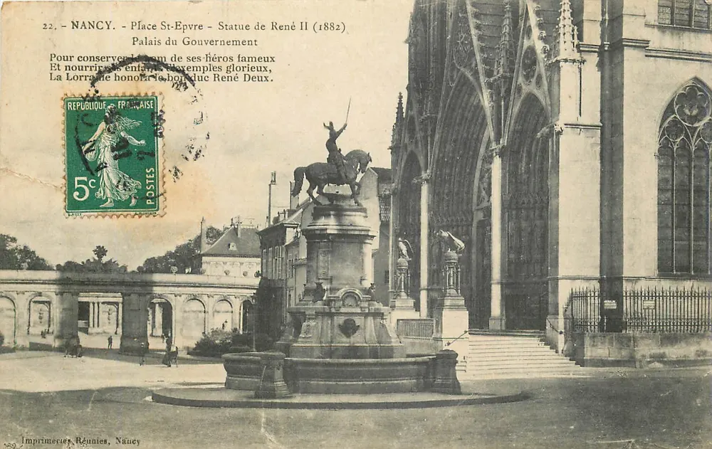 Nancy - Place St-Epvre - Statue von René II (1882) - Palais du Gouvernement - Vorderseite