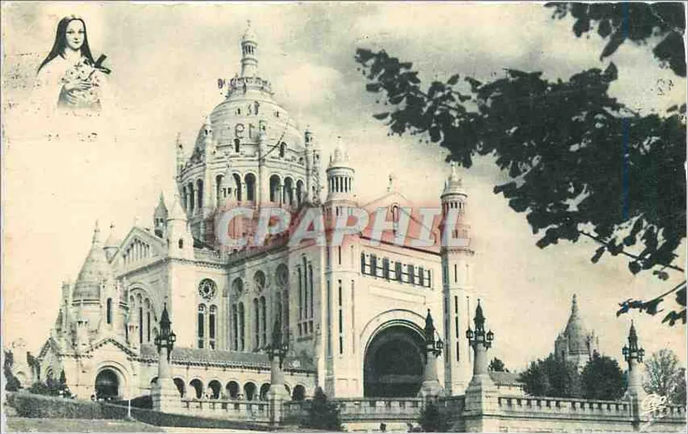 Basílica de Nossa Senhora de Lisieux — Vista para a Basílica — Editora: Chez des Arts Photographiques, n° 44 - Frente