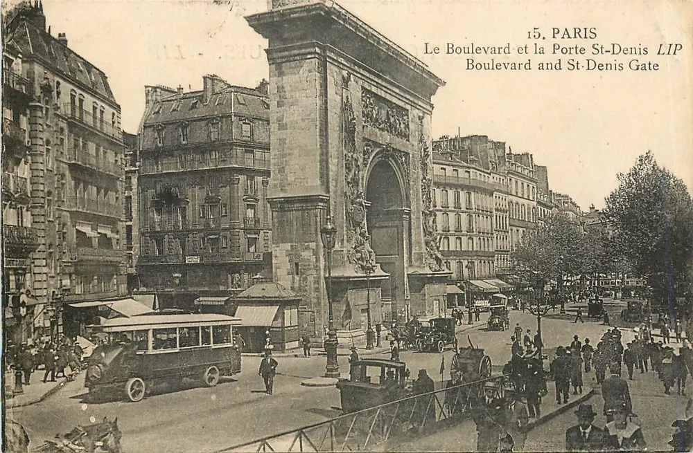 Paris — O Boulevard e a Porta Saint-Denis — LIP - Frente