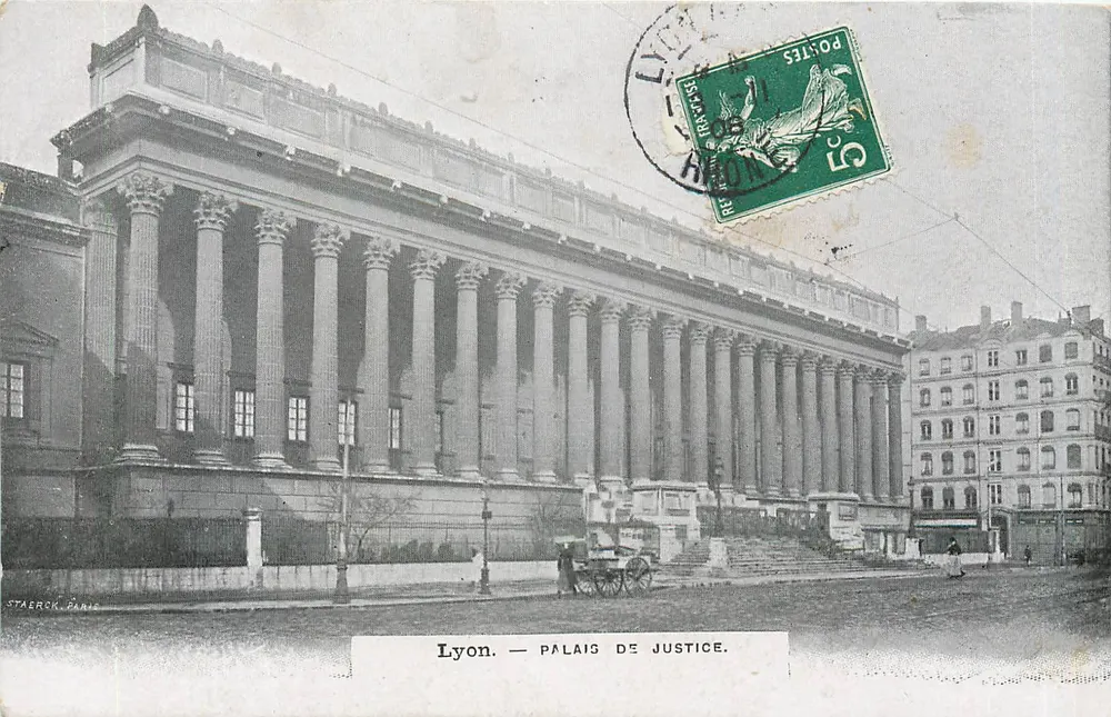 Lyon. — PALAIS DE JUSTICE. — STAERCK, PARIS - Frente