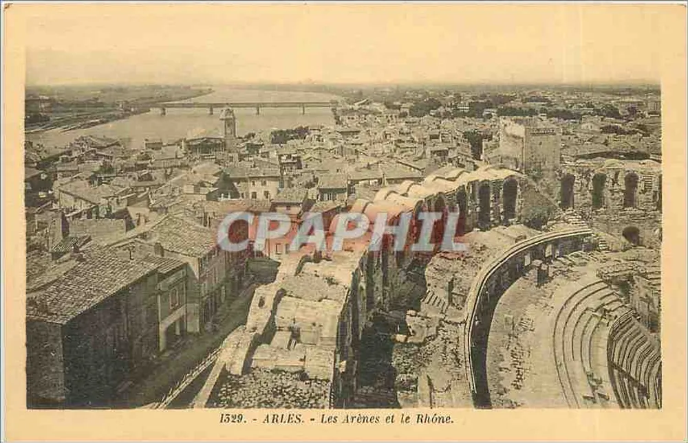 Arles — As Arenas e o Rio Ródano — Edição La Cigogne, Marseillan - Frente
