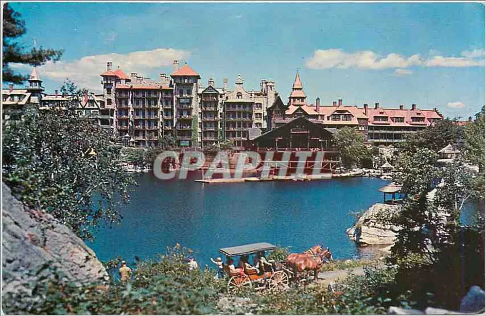 Vista sulla Lake Shore Road — Lake Mohonk Mountain House, Ulster Co., N.Y. — Pubblicato da Griffin Co., N.Y. - Recto