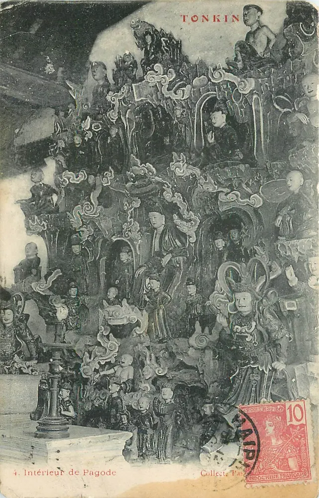 Intérieur de Pagode — détails sculptés et statues — éditeur Collect. Pa, n°4 - Frente