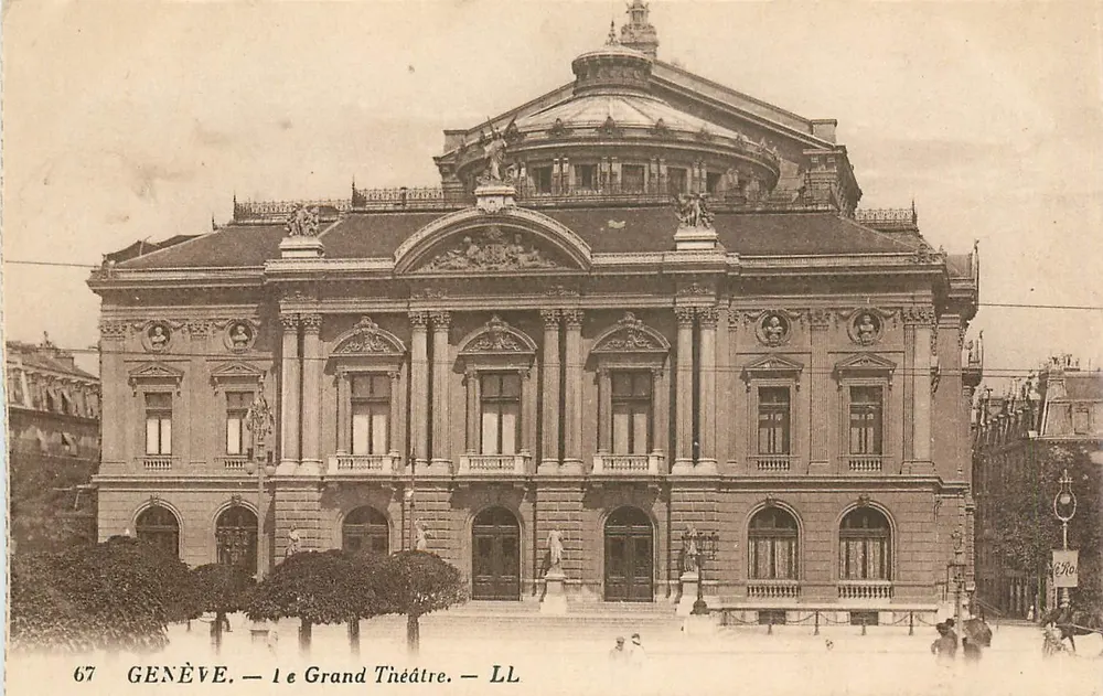 Genebra — O Grande Teatro — LL - Frente