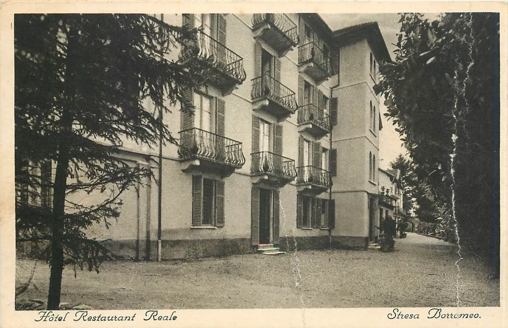 Hôtel Restaurant Reale — bâtiment à balcons — éditeur STAB FOTO-TECNICO B. N. MARCONI - GENOVA - Frente