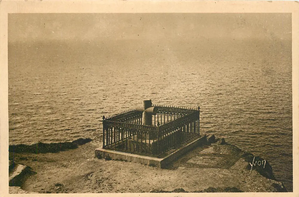 Túmulo de Chateaubriand — Saint-Malo — Edição de Arte YVON - Frente