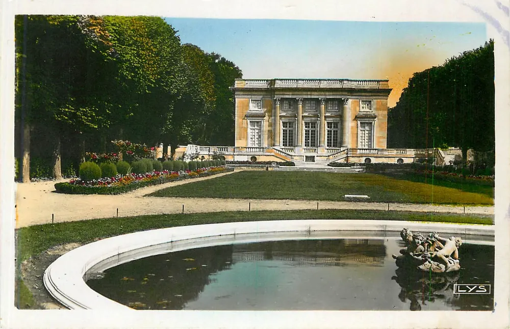 Palácio do Petit Trianon — Versalhes — editor LYS, número de série não visível - Frente