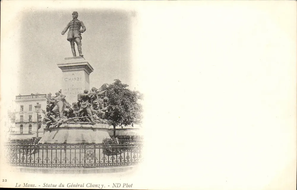 Le Mans - Estátua do Geral Chanzy - ND Pbot - Frente