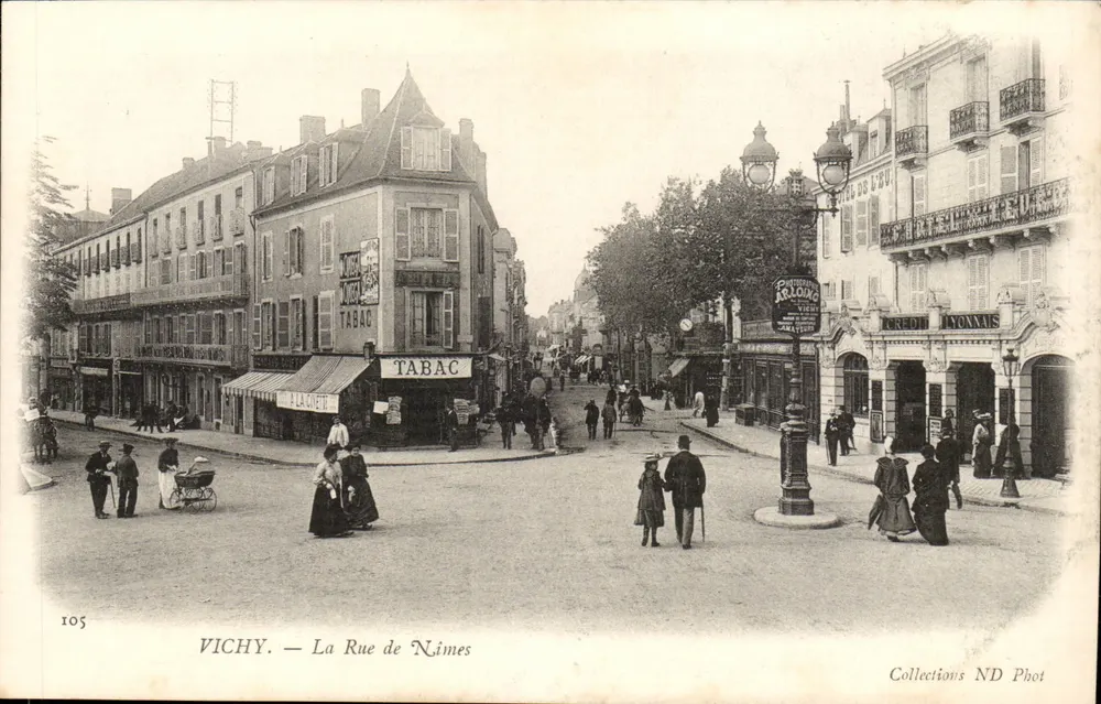 Vichy — Rue de Nîmes — Kolekcje ND Phot - Awers