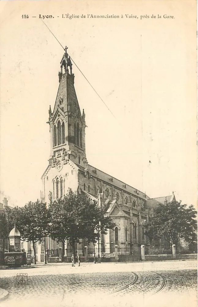 Die Kirche der Verkündigung in Vaise, nahe der Station — Lyon — Verlag Picon, Nr. 194 - Vorderseite