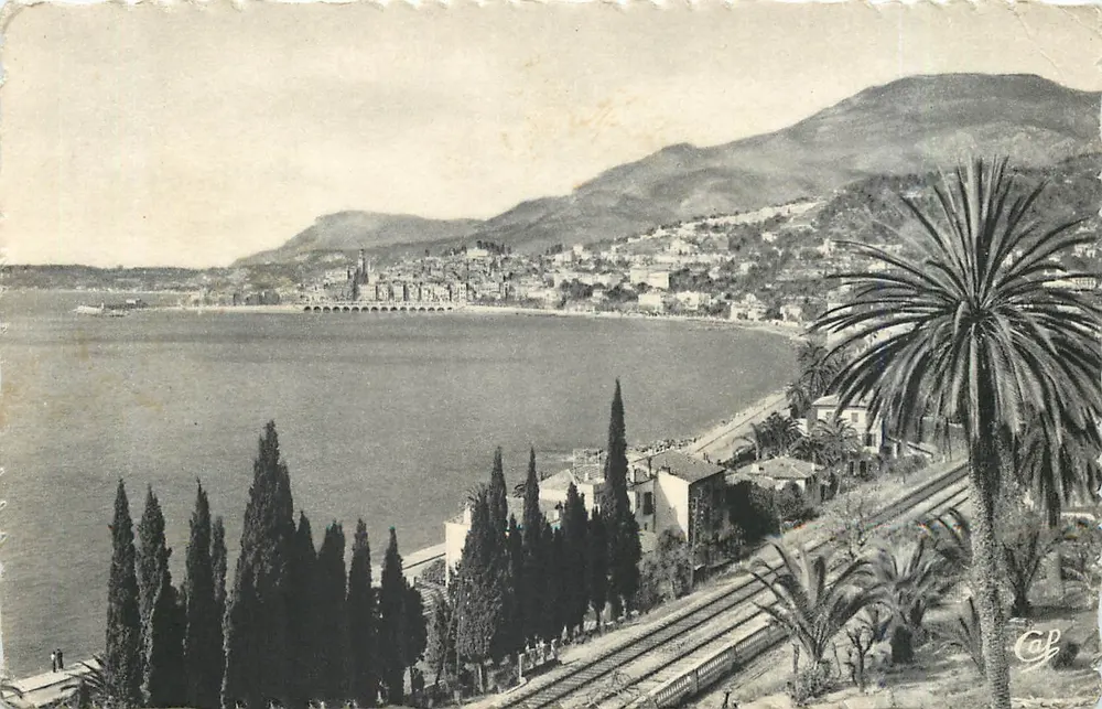 Menton — Vista tirada da fronteira — Roquebrune-Cap-Martin — editor C.P. n°169 - Frente