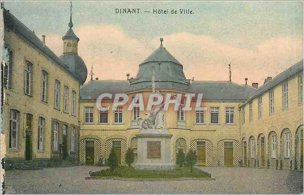 Dinant — Hotel de Ville. — Editor: A. Lefebvre, n° 247. - Frente