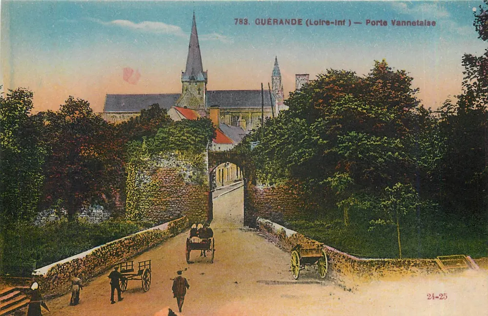 Guérande (Loire-Inf) — Porte Vannetaise — F. Chapeau, Nantes - Recto