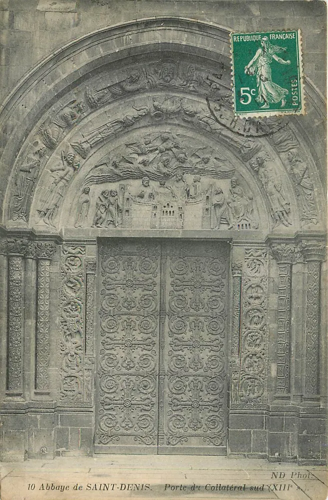 Abadia de SAINT-DENIS — Porta do Colateral Sul (século XIII) — ND Phot. - Frente