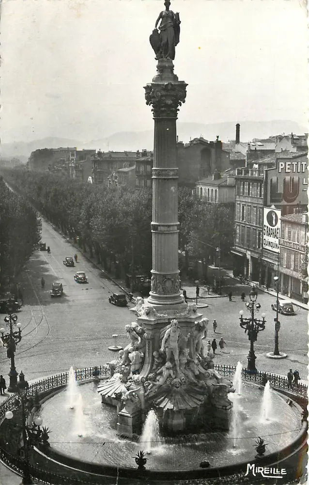 Fontaine de la Place Castellane — Marseille — Édit. Mireille - Recto