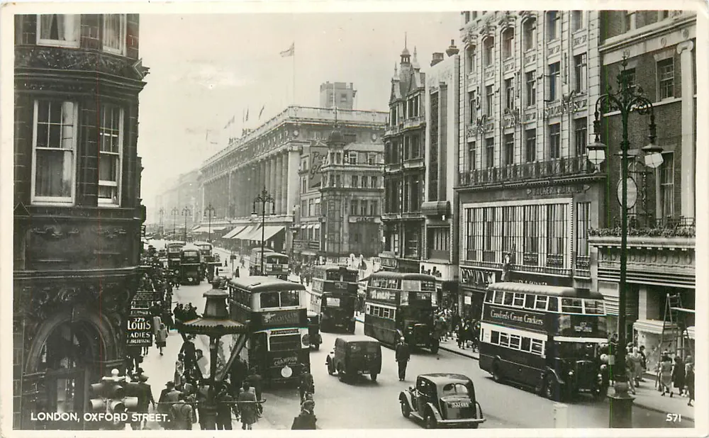 LONDRES, RUA OXFORD — vista animada com ônibus duplo decker e lojas — editor Post Tokim, n° 571 - Frente